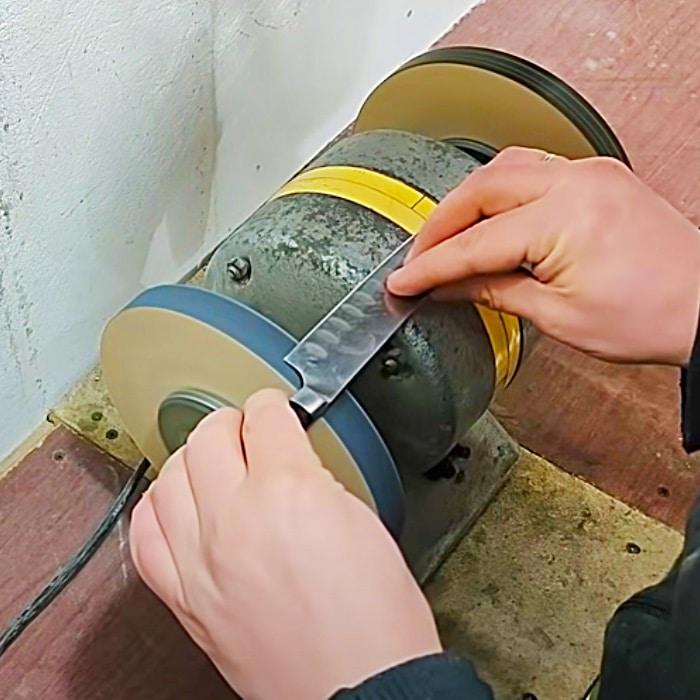 How To Sharpen A Knife - Easy Way To Sharpen A Knife - Fastest Way To Sharpen A Knife