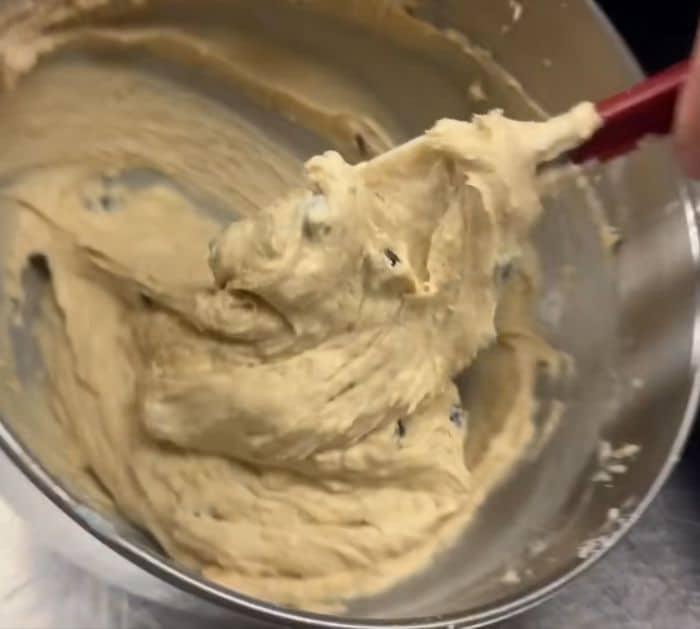 Easy Caramel Banana Cake Ingredients