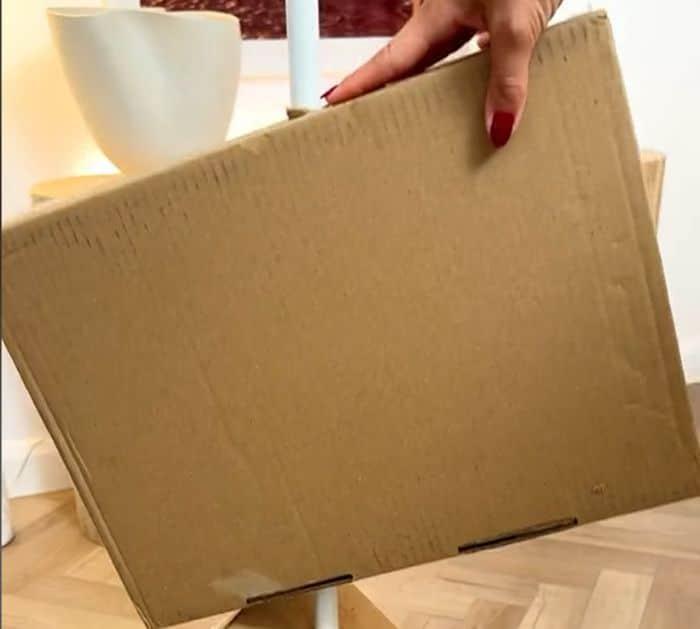 How to Make Floating Christmas Gifts