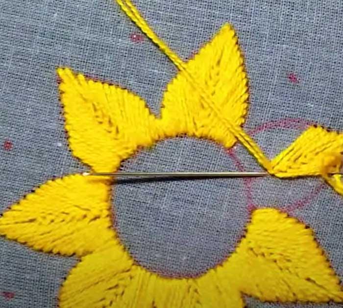 Sunflower Petals - Embroidery Tutorial