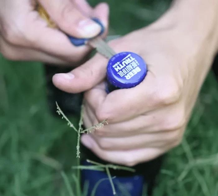 Easy Way to Open a Beer Bottle