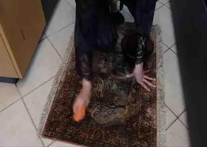 Scrubbing the dirty carpet