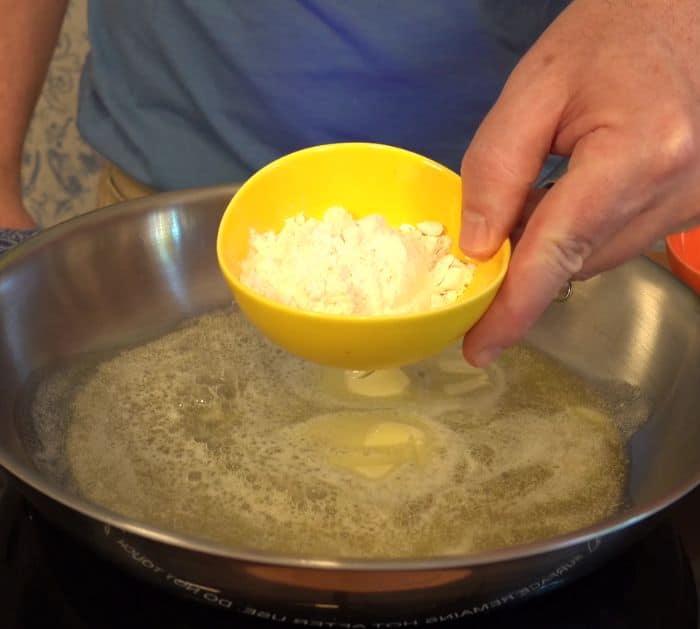 Easy To Make Gravy From Turkey Drippings
