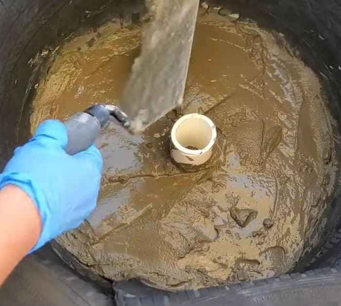 Easy to Make DIY 3-Tier Water Fountain Using an Old Tire