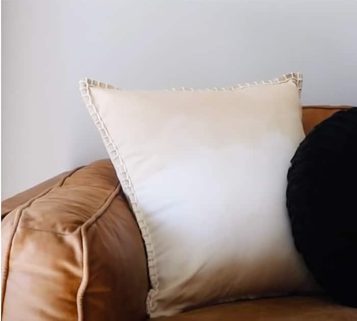 DIY Anthropologie Throw Pillows | DIY Hacks
