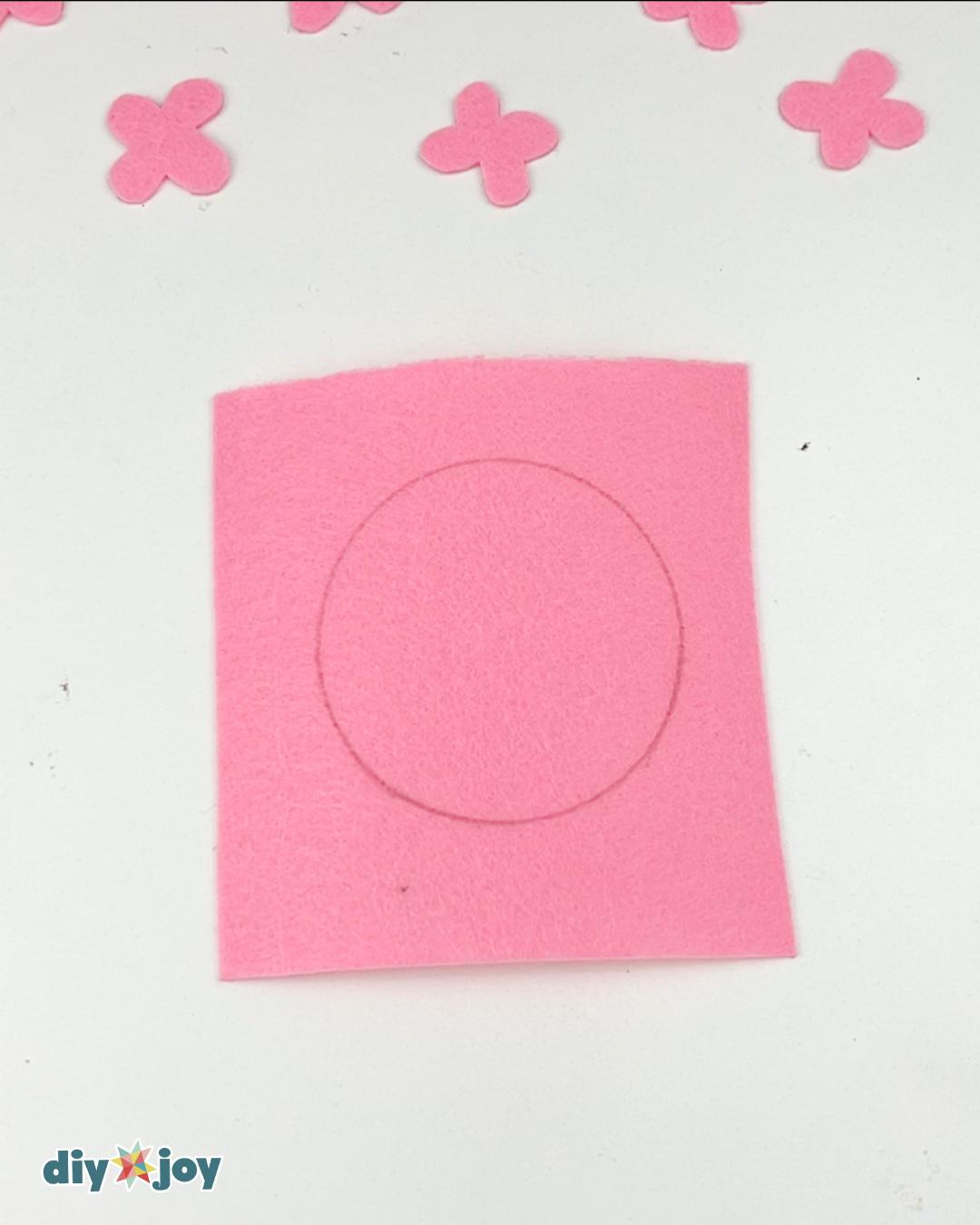 Homemade Roses Paper Cup — felt crafts for beginners