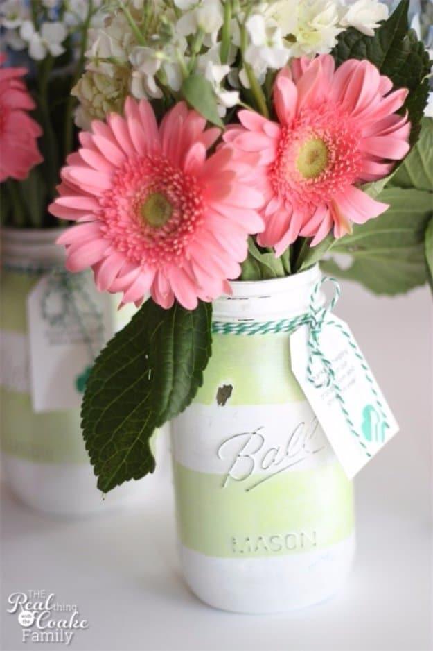 Mason Jar Vases, a charming handmade gift for summer and a fun weekend craft with a jar and a few extras