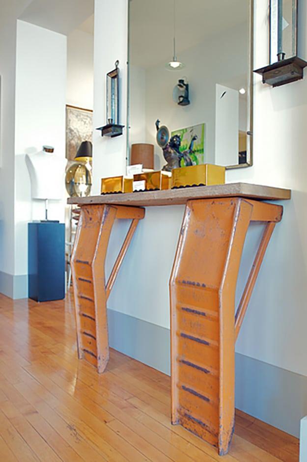 Old Car Parts Recycled - DIY Car Ramp Bar Stand - DIY Projects & Crafts by Sueeye #diy