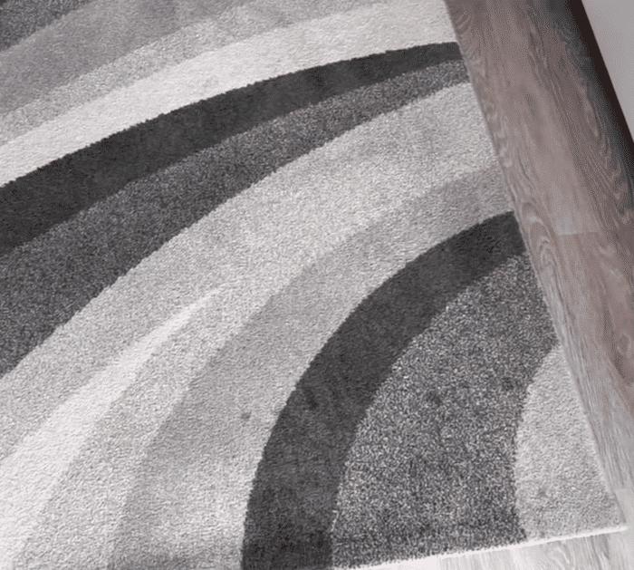 Easy Carpet Cleaning Hack Using a Pot Lid