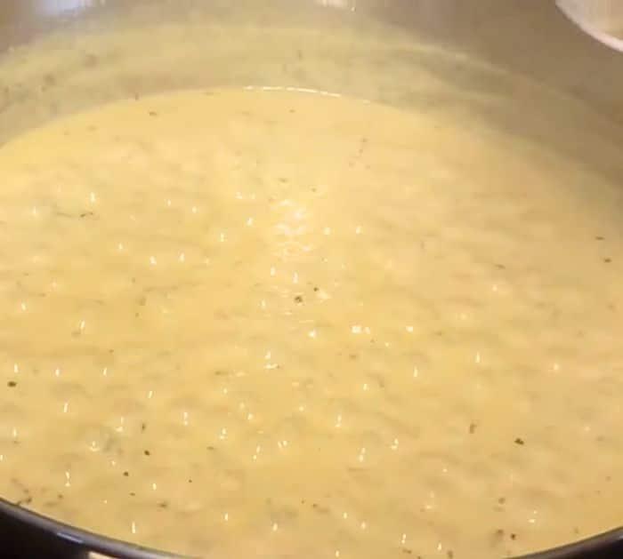 Easy to Make Creamy Garlic Butter Corn