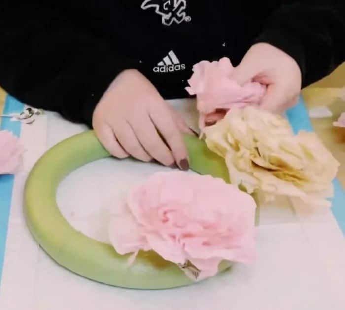 DIY Coffee Filter Peony Wreath tutorial