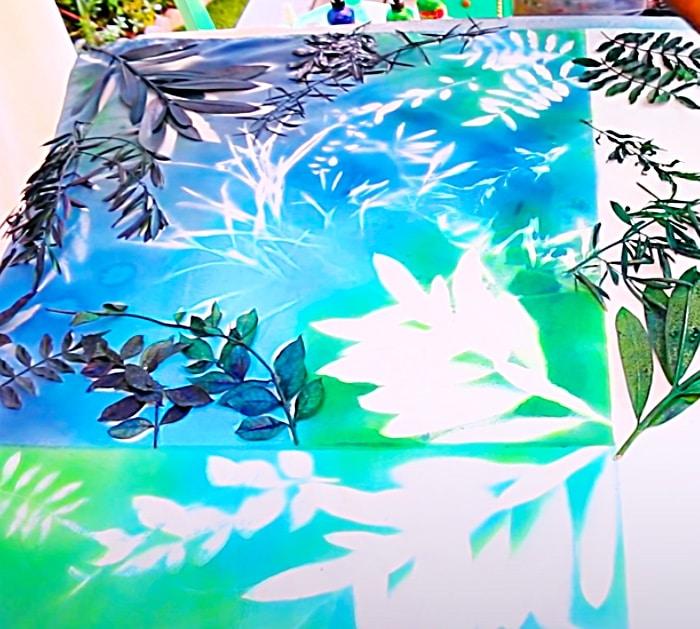 Use Fabric Paint To Make a Fall Tablecloth - Easy DIY Tablecloth - DIY Fall Decorations