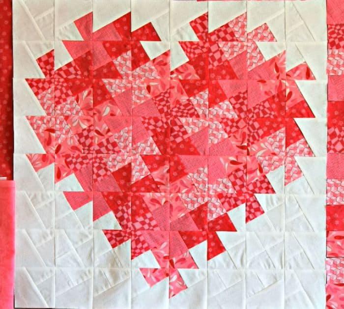 How to Make Twisting Pinwheel Heart Wall Hanging
