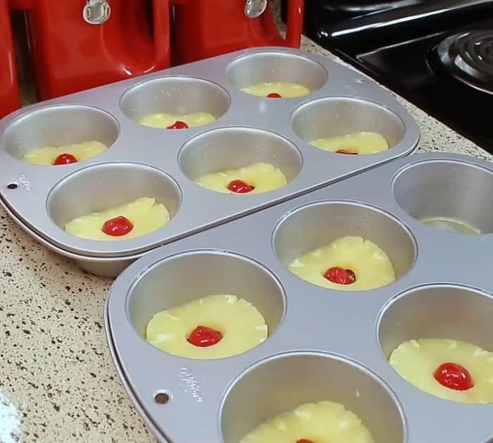 Easy Mini Pineapple Upside Down Cakes Ingredients (1)