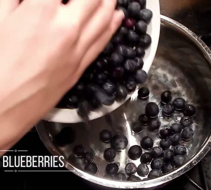 Easy to Make Blueberry Jam
