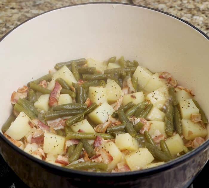 How To Make Southern Green Beans & Potatoes