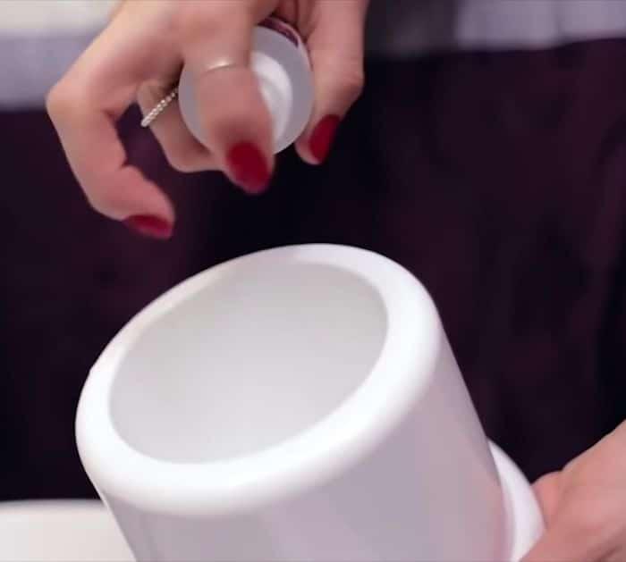 Hacks To Keeping A Bathroom Clean