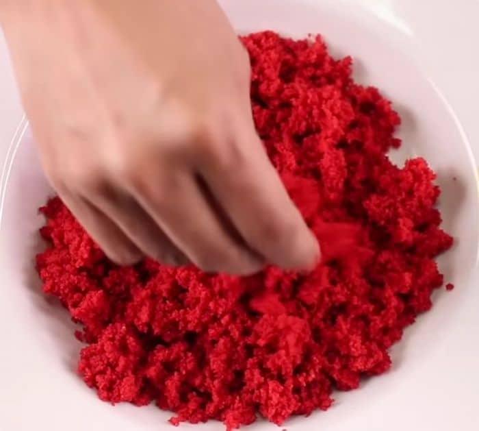 How to Make A Red Velvet Cake