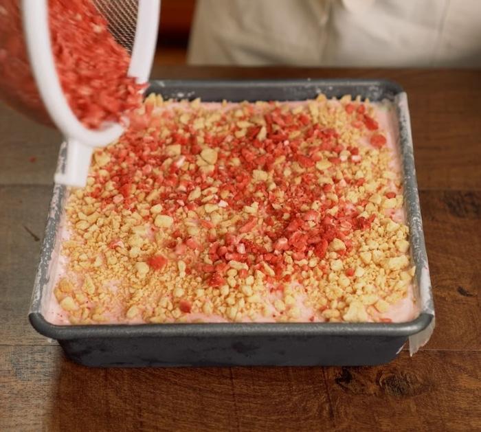 Strawberry Shortcake Ice Cream Bars Ingredients