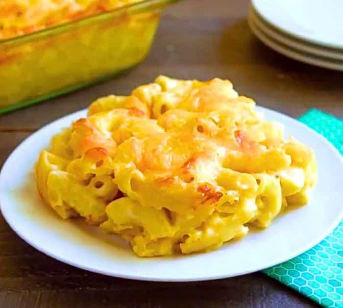 Easy Baked Mac and Cheese Recipe