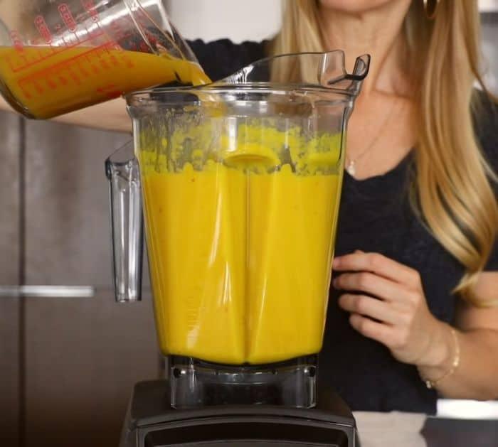 Roasted Butternut Squash Soup Recipe