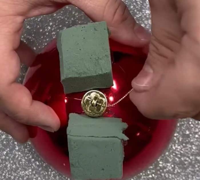 Easy DIY Hanging Christmas Ball Ornament Materials