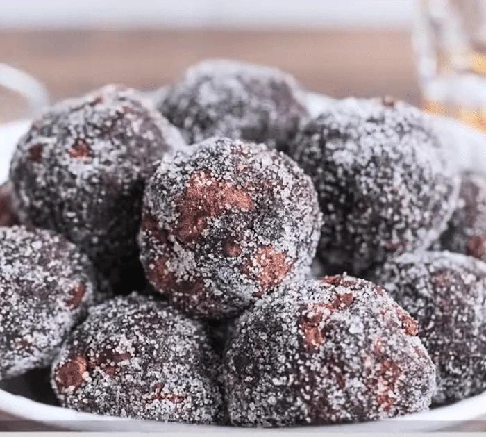 How to Make Kentucky Bourbon Balls