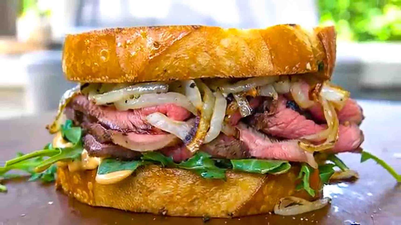 Easy Garlic Bread Steak Sandwich Recipe