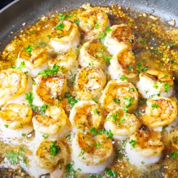 How To Make Shrimp Grits - Easy Southern Recipes - Cheese Grits Casserole Recipe