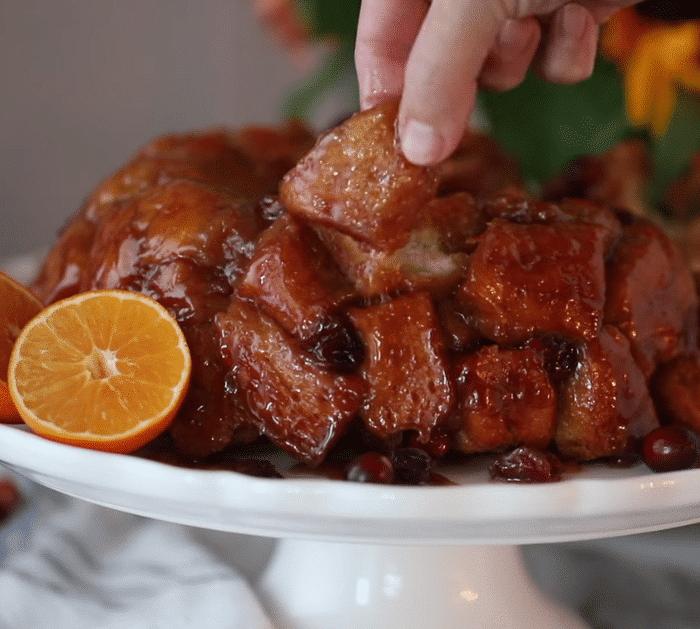 How to Make Cranberry Orange Monkey Bread