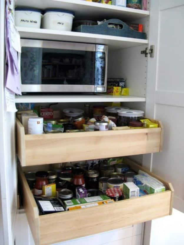 Customized Kitchen Pantry, a clever IKEA kitchen hack worth trying this weekend and a favorite pick from this roundup