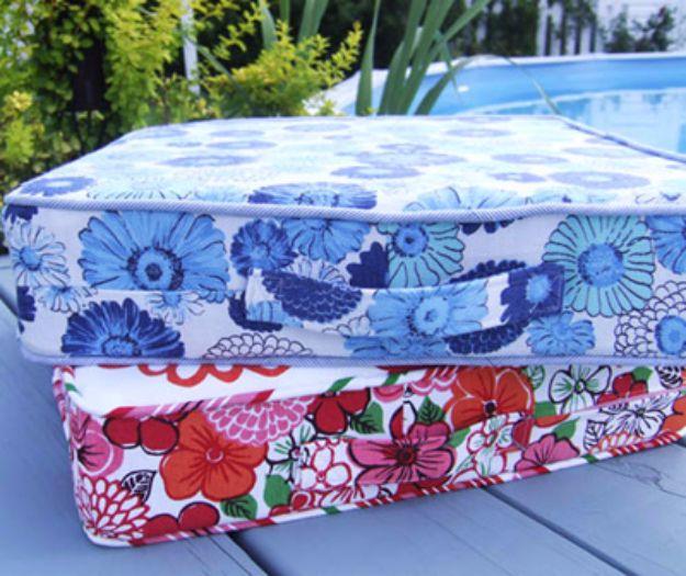 Box Cushion DIY, short enough on steps to wrap up before supper and a statement worth the extra effort
