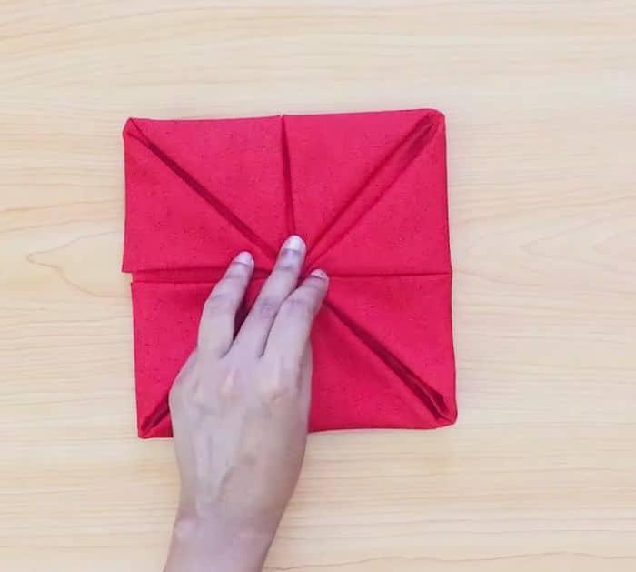Christmas Poinsettia Napkin Fold Tutorial