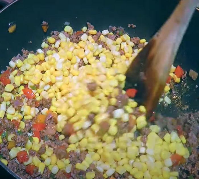 how to make southwest beef casserole