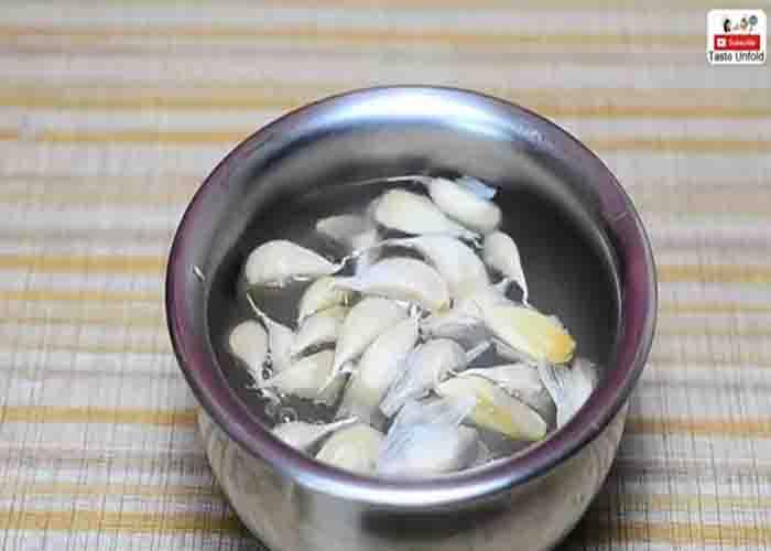 Soaking the garlic cloves to soften up the skin
