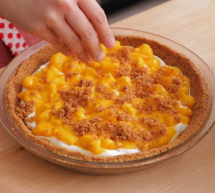 No-Bake 5-Ingredient Mango Pie Ingredients