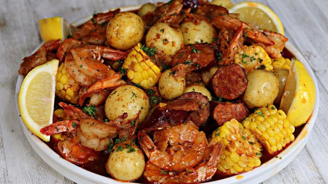 Easy One-Pan Shrimp Boil Recipe