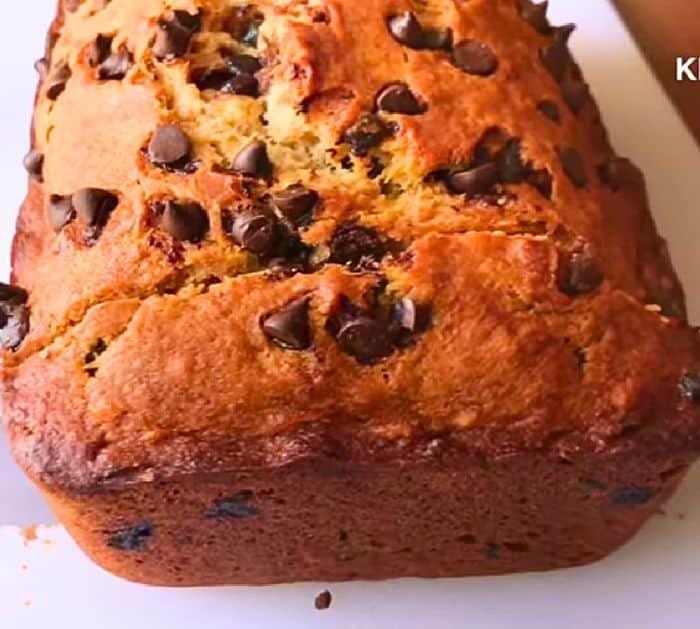 How to Make Chocolate Chip Banana Bread
