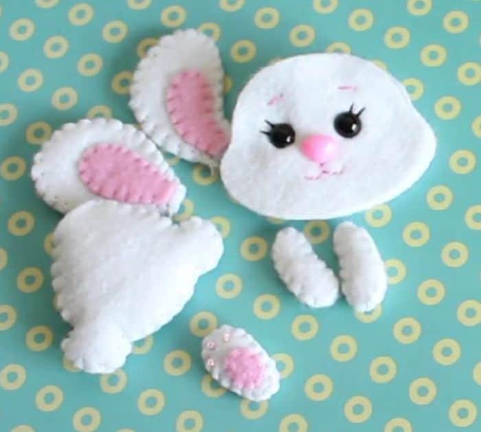 Easy DIY Easter Bunny Decor