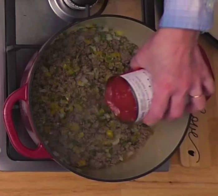 How To Make One-Pot Homemade Chili