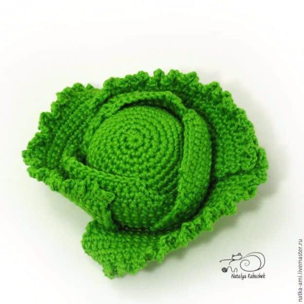 Free Amigurumi Patterns For Beginners and Pros - Mini Cabbage Crochet - Easy Amigurimi Tutorials With Step by Step Instructions - Learn How To Crochet Cute Amigurimi Animals, Doll,