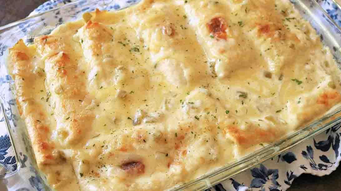 White Chicken Enchilada Casserole Recipe