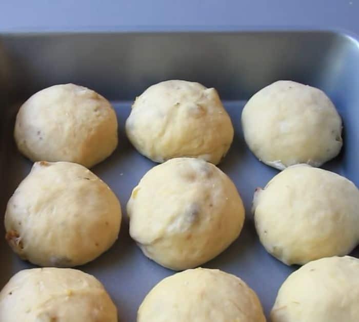No-Knead Banana Buns Recipe Instructions