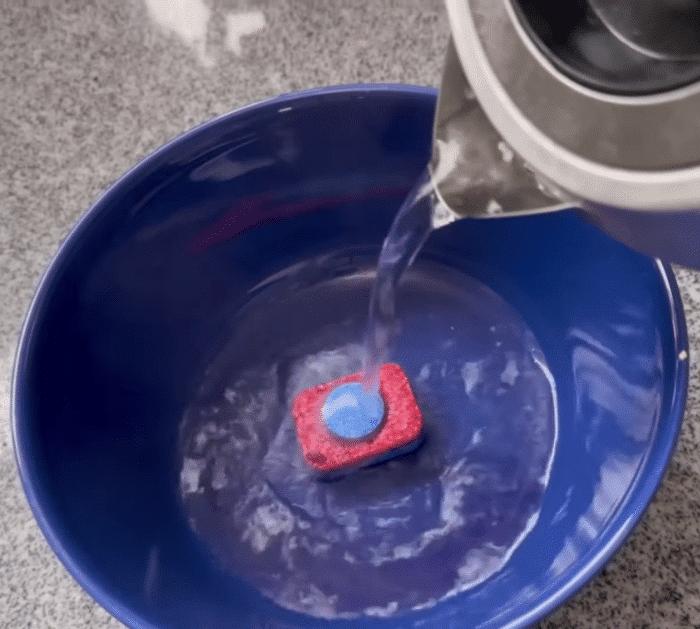 Easy Dishwashing Tabs Cleaning Hacks