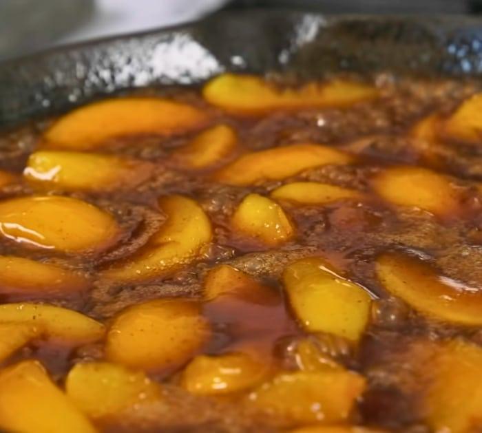 How to Make Deep-Fried Peach Cobbler Recipe