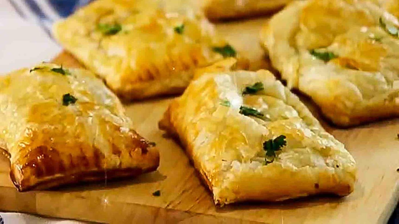 Easy Tuna Pies Recipe