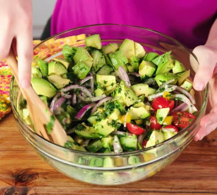 Super Easy Tomato Avocado Salad Ingredients