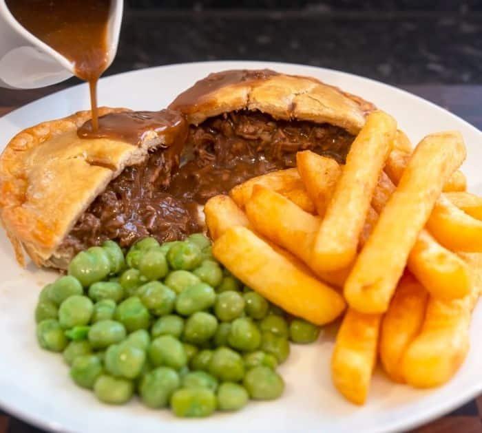 How To Make Steak Pies or Meat Pies