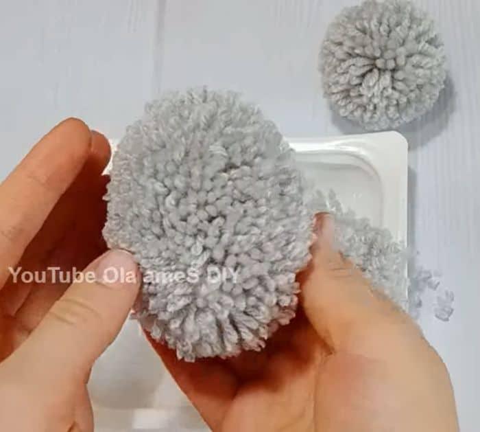 Cute Woolen Bunny DIY Project