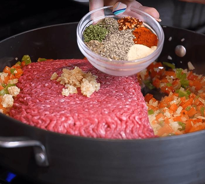 Easy Flaky Beef Empanada Ingredients